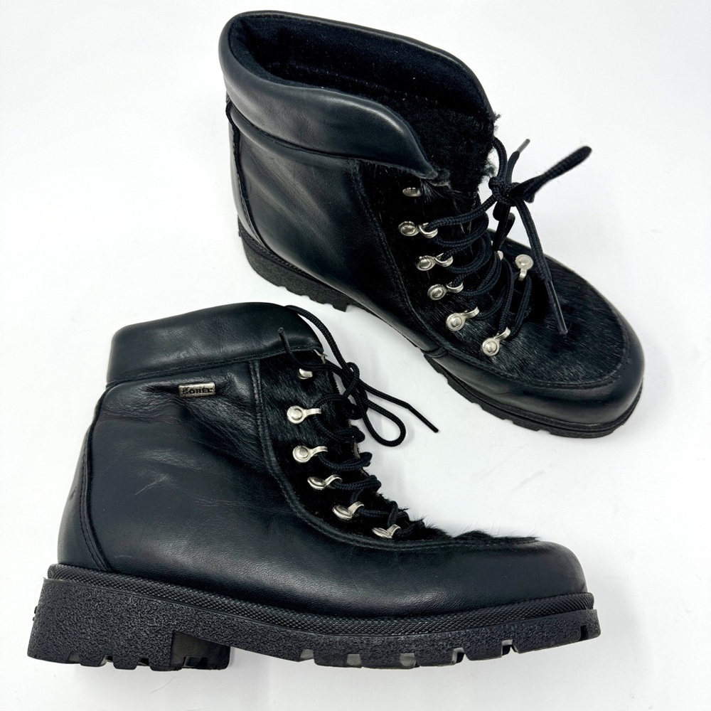 Sorel Black Lace Up Hiking Boots with Fur Detail